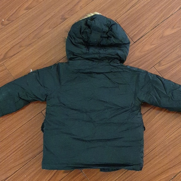 BabyGAP winter down/feathers puffer with fleece lining - Picture 5 of 5